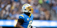 INGLEWOOD, CALIFORNIA - NOVEMBER 10: Denzel Perryman #6 of the Los Angeles Chargers runs during an NFL Football game against the Tennessee Titans at SoFi Stadium on November 10, 2024 in Inglewood, California. (Photo by Michael Owens/Getty Images)